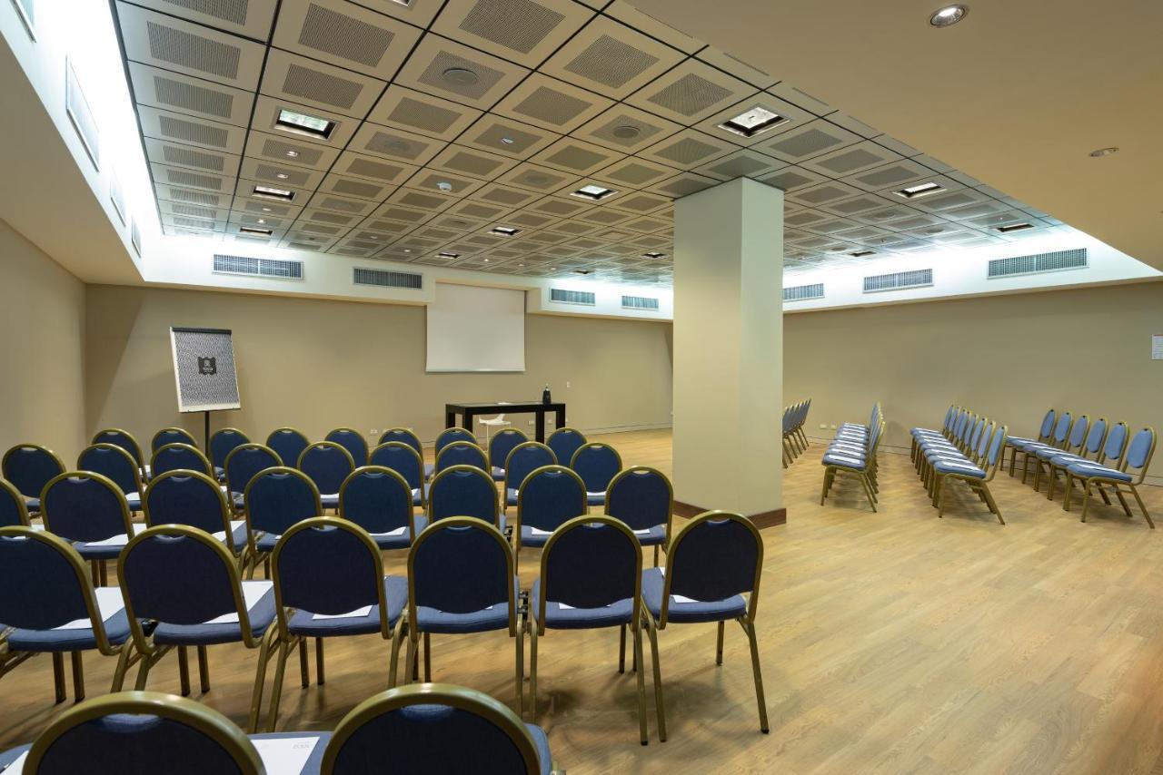 Hotel Tocq Milan Bagian luar foto