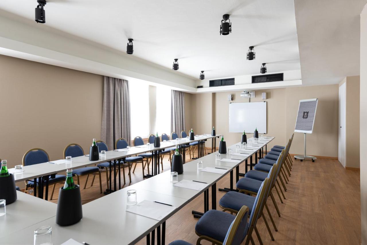 Hotel Tocq Milan Bagian luar foto