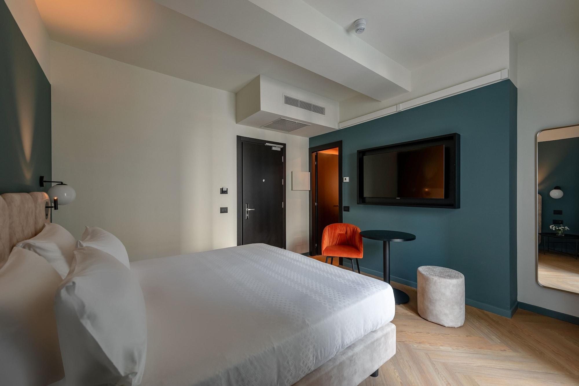 Hotel Tocq Milan Bagian luar foto