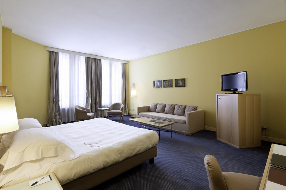 Hotel Tocq Milan Bagian luar foto