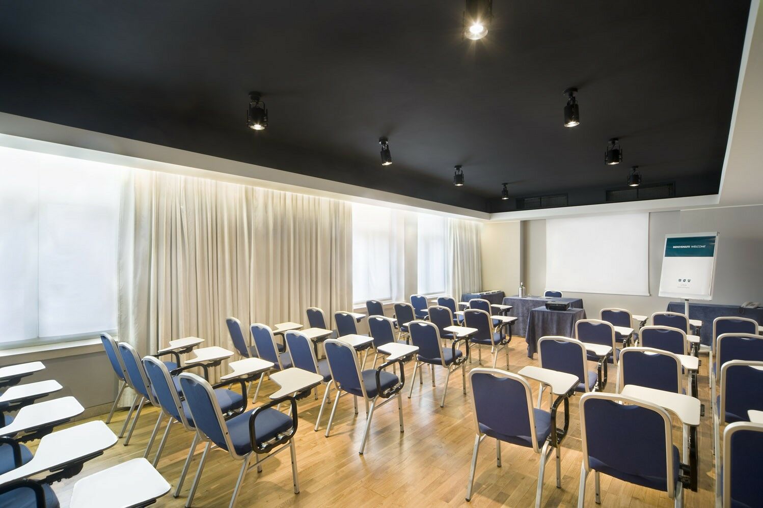 Hotel Tocq Milan Bagian luar foto